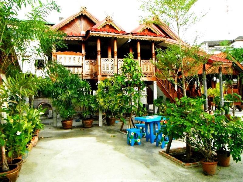 Suksomjai Hotel Rayong Habitación foto